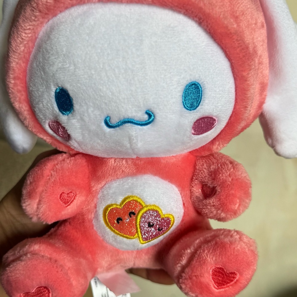 Adorable Pink hello kitty plush cinnamonroll new